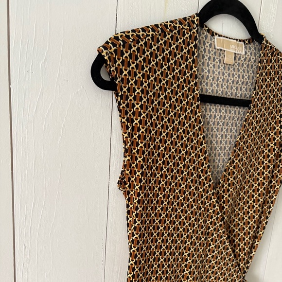 Michael Kors Equestrian Belt Buckle Print Wrap Dress Size XS - Picture 8 of 9